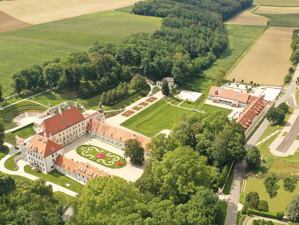 © Schloss Thalheim